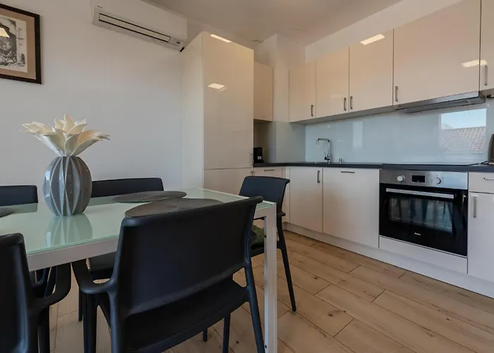 Gorgeous In With Wifi