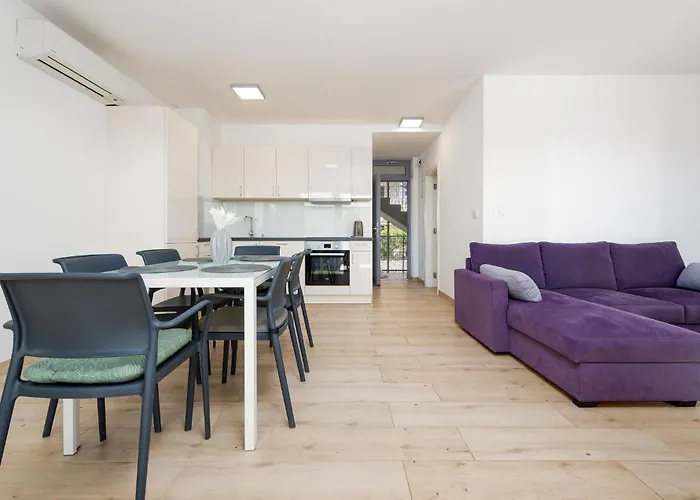 Gorgeous In With Wifi Διαμέρισμα